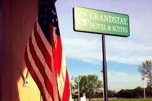 American Inn & Suites Parkers Prairie 外观 照片