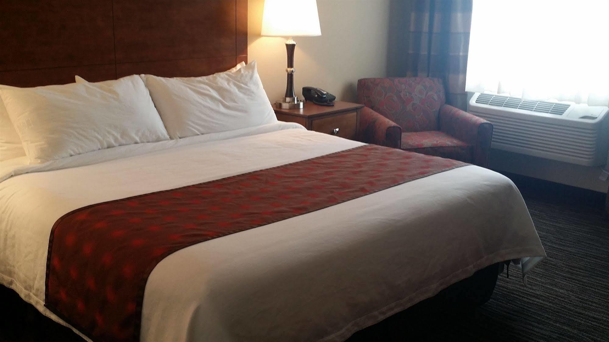American Inn & Suites Parkers Prairie 外观 照片